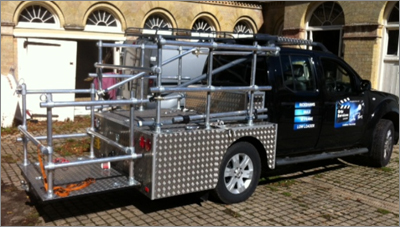 Navara 4x4 Tracking Vehicle